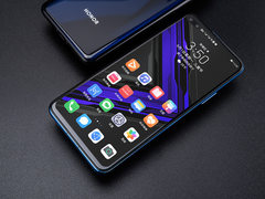 荣耀Play4 Pro详细评测：属于超级玩家的会玩5G旗舰