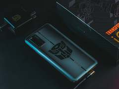 iQOO 3变形金刚开箱：狂派粉羡慕嫉妒恨