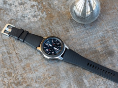 智能手表与耳机新品曝光 三星或于下月发布