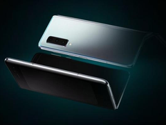 三星Z Fold 2加量不加价，折叠屏真要成为主流？