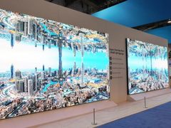 米兰线上时装周圆满收官 三星LED显示屏成“潮流中心”