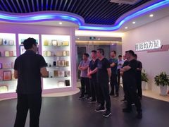 临沂临港区党工委副书记、管委会主任黄慧林一行考察华云数据