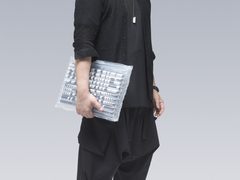 ROG与ACRONYM®联合推出ROG幻14-ACRNM 限定版