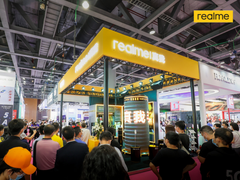 5G普及先锋  realme真我亮相2020中国移动全球合作伙伴大会