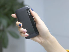 极速QLC颗粒的华丽登场，英睿达X8 便携式SSD评测