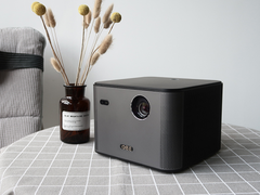 大眼橙X7pro投影仪,3000元投影仪的最佳选择