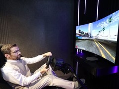 显示器选曲面还是直屏？LG：不用选了，我全都要