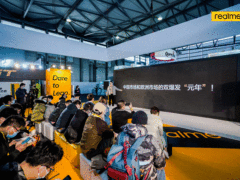 真我GT预先亮相MWC，realme公布双平台双旗舰战略