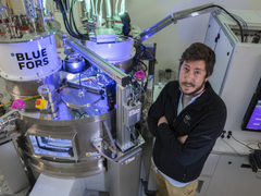 英特尔与众不同的量子低温探测仪