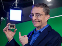 英特尔CEO帕特基辛格宣布