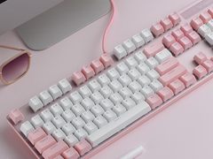 萌系新势力 雷柏V500PRO草莓牛奶背光游戏机械键盘详解