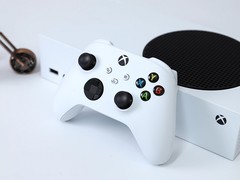 Z世代的次世代新玩具 微软Xbox Series S游戏机初体验