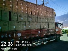 连夜抢装上千套空调，苏宁易购帮客助力防疫一线