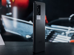 iQOO 8 Pro体验：短板？不存在的 配置拉满是旗舰的唯一标准