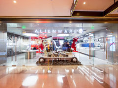 北京三里屯太古里又添潮玩店 首家“ALIENWARE红店”成新打卡地