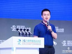 世界机器人大会 |云圣机器人天团华彩呈现，是谁抢了C位？