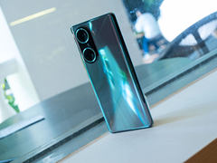 荣耀60 Pro详细评测：AI隔空手势Vlog创新体验