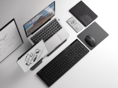 多材质融合，多设备切换，雷柏8200G多模无线键鼠视频