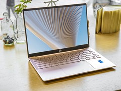 2.8K OLED全感屏观影究竟有多美 惠普星14 Pro屏幕体验