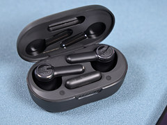 双音源低延迟打造全新游戏体验 JBL QUANTUM TWS量子风暴极速版真无线降噪游戏耳机评测