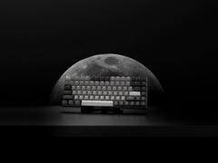 铝合金材质，雷柏V700-8A无人区版多模无线游戏背光机械键盘上市