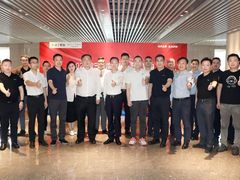 苏宁易购与海信合作成效显著，空调彩电等多线产品销售增长大幅提升