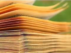 如何利用小数据集改进深度学习模型？