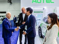 美国总统拜登莅临道通科技底特律新品发布会
