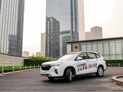 哈弗M6 PLUS十月钜惠来袭，实力战胜长安欧尚x5