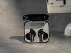 真我Buds Air 3S碳晶黑图赏：音质体验双双越级的百元真无线耳机