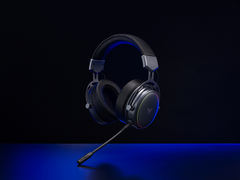 听声辨位 雷柏VH800双模无线RGB游戏耳机《绝地求生》试玩