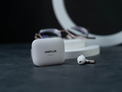 一加Buds Pro2 轻享版 云峰白 图赏：汉斯·季默调音，LHDC5.0技术加持