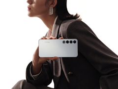 魅族20系列火热发售中：全系标配12GB大运存+第二代骁龙8旗舰芯片