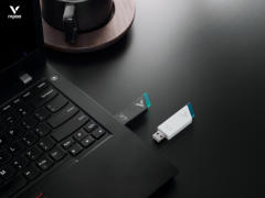 4K回报率+RGB电量指示灯，雷柏V2M无线游戏鼠标接收器上市