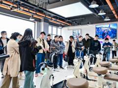 实地感受电动旗舰魅力！ 雅迪冠能2023超级旗舰媒体品鉴会重磅启幕