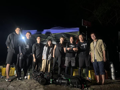 潜水员韩颋携华为表王再探水下珠峰，下潜277米，刷新亚洲至高纪录