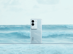 任光影肆意生长 vivo S17系列山海青把流动山海融入手机