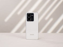 iQOO Z8测评：我带着LCD屏又杀回来了