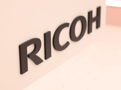 “启”承转合，共创未来——理光投影机与南京金普达开启合作共赢之路