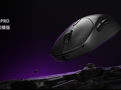 59g中小手万金油手感 详解雷柏VT1PRO双高速双模版轻量化无线电竞游戏鼠标