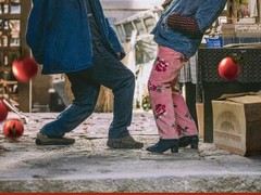 三天破2亿总票房超40亿，光峰科技满足暑期档多元观影需求