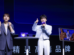开启智能屏跃级体验，天猫精灵「哇哦闺蜜机」首发 4999 元起