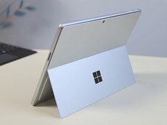 Surface Pro 第 11 版评测：骁龙X Elite平台下的高效生产力工具