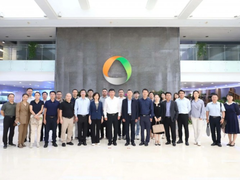 亚信科技与海南自贸港产业园签署合作协议，海南有关部门调研亚信科技