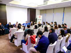 以开源的方式拥抱AI，红帽“小模型”打通企业应用最后一公里