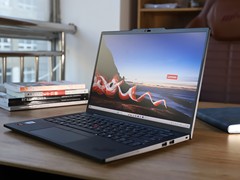 搭载锐龙 AI PRO 300系列处理器 ThinkPad T14s AI锐龙版商务笔记本评测