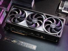 新晋卡皇！ROG ASTRAL RTX5090D夜神显卡登场