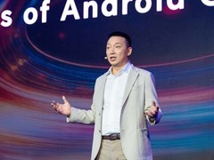 荣耀阿尔法战略发布，以开放向全球领先的AI终端生态公司转型