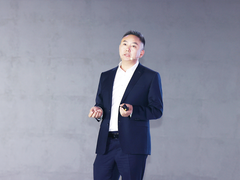 超聚变探索者大会2025 | 质上加智，共建车桩网智能体
