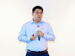 金山云孙晓：DeepSeek实现架构到应用层面的全面进化